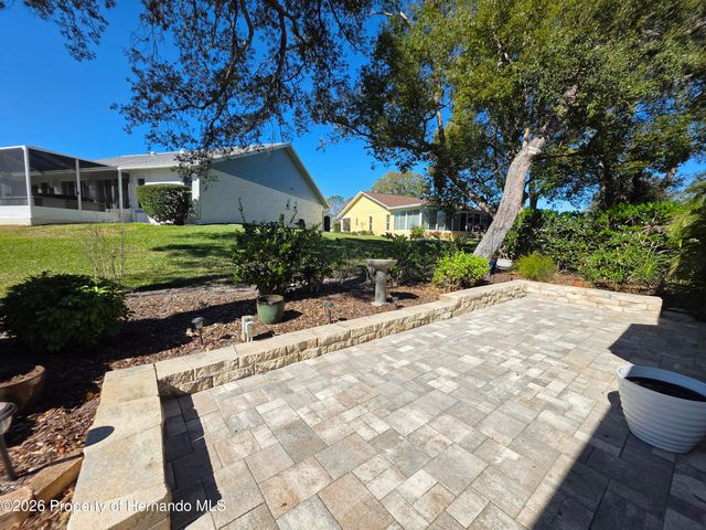 2676 Royal Ridge Drive, Spring Hill, FL 34606