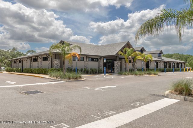 2676 Royal Ridge Drive, Spring Hill, FL 34606