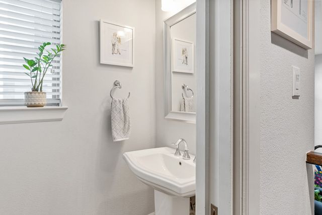 779 Spanish Oaks Place, Dallas, TX 75204