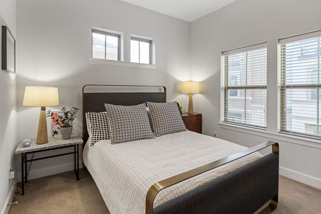 779 Spanish Oaks Place, Dallas, TX 75204