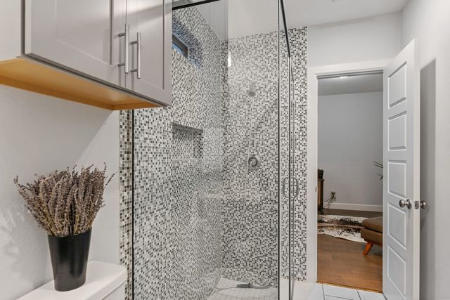 779 Spanish Oaks Place, Dallas, TX 75204