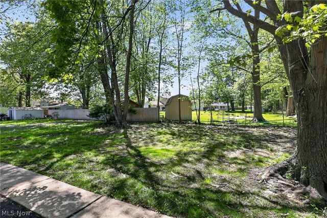 7838 Linden, Mentor On The Lake, OH 44060