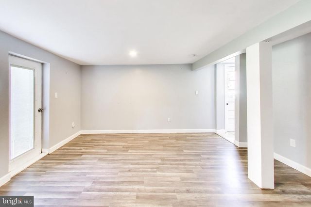 8014 FOREST GLEN DR, Pasadena, MD 21122