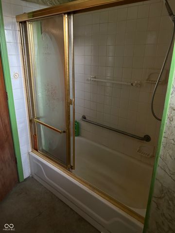 319 Peach Tree Lane, Indianapolis, IN 46219