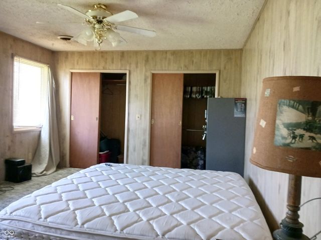 319 Peach Tree Lane, Indianapolis, IN 46219