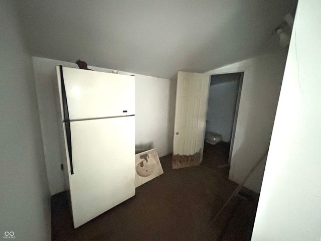 319 Peach Tree Lane, Indianapolis, IN 46219