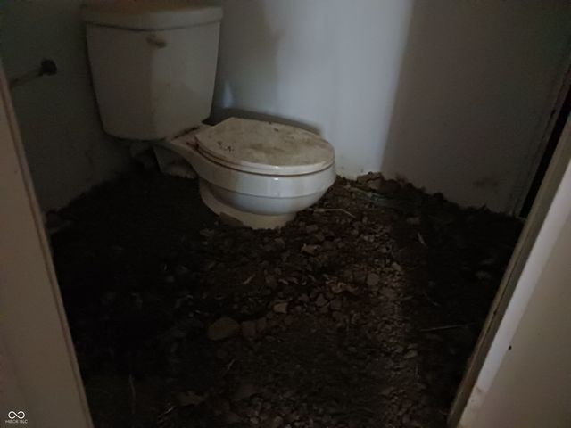 319 Peach Tree Lane, Indianapolis, IN 46219