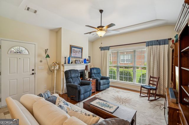 481 Sawnee Corners Drive, Cumming, GA 30040