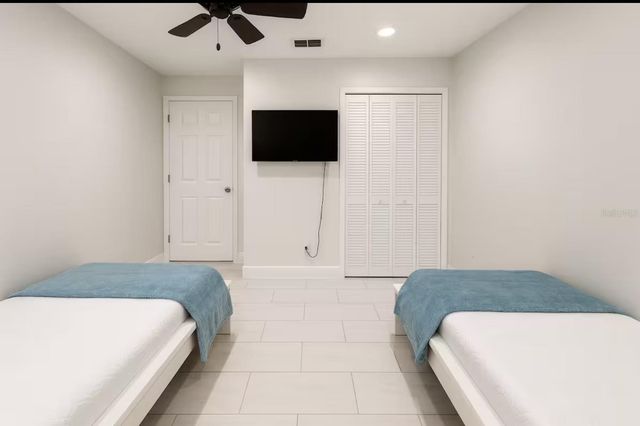 3275 SMOKE SIGNAL CIRCLE, Kissimmee, FL 34746