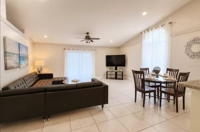 3275 SMOKE SIGNAL CIRCLE, Kissimmee, FL 34746