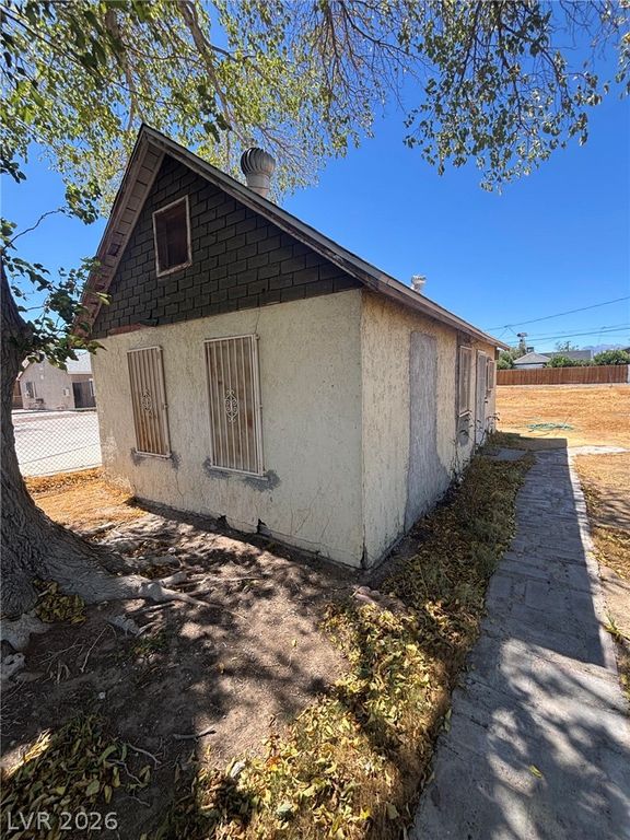 1821 Hoover Street, North Las Vegas, NV 89030 — photo 5
