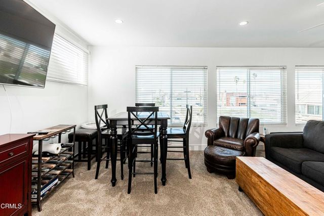 2516 Roosevelt Boulevard, Oxnard, CA 93035