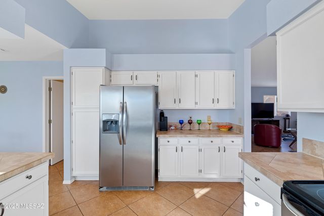 1750 W Circulo De La Pinata, Green Valley, AZ 85622