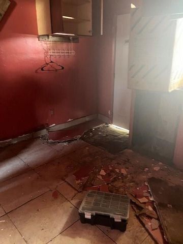 2956 NW 49th Street, Miami, FL 33142