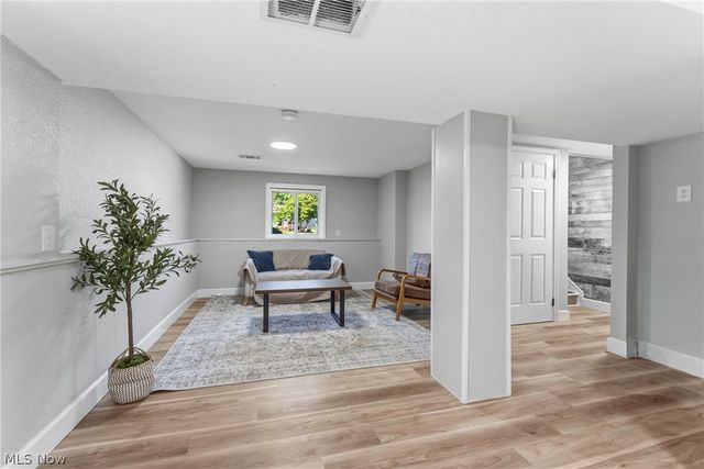 78 Summerberry Lane, Niles, OH 44446