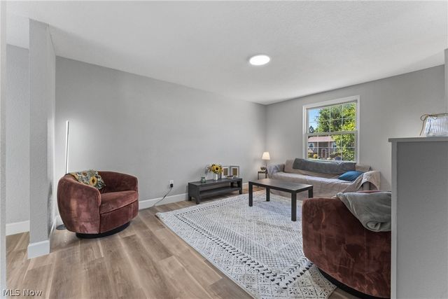 78 Summerberry Lane, Niles, OH 44446