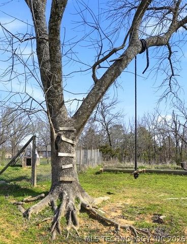 9159 Sahoma Lake Road, Sapulpa, OK 74066