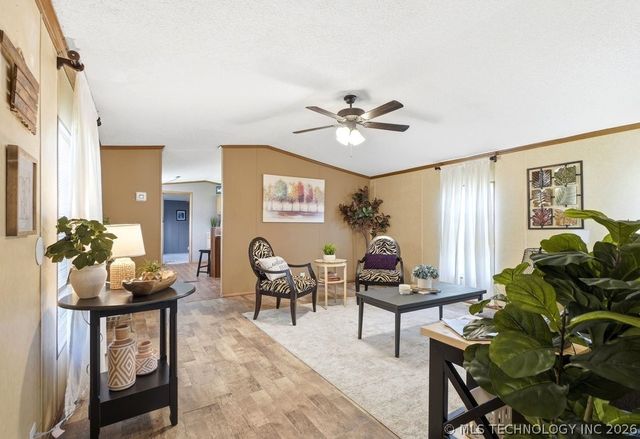 9159 Sahoma Lake Road, Sapulpa, OK 74066