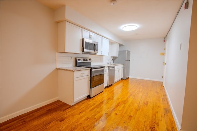 420 Woodward Road 33, North Providence, RI 02904