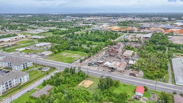 1010 E 15th Street, Panama City, FL 32401