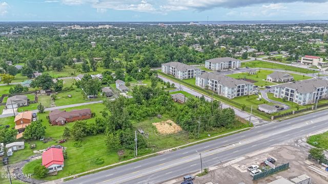 1010 E 15th Street, Panama City, FL 32401
