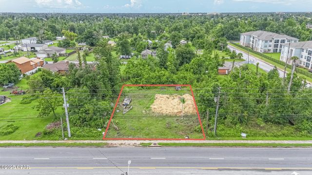 1010 E 15th Street, Panama City, FL 32401