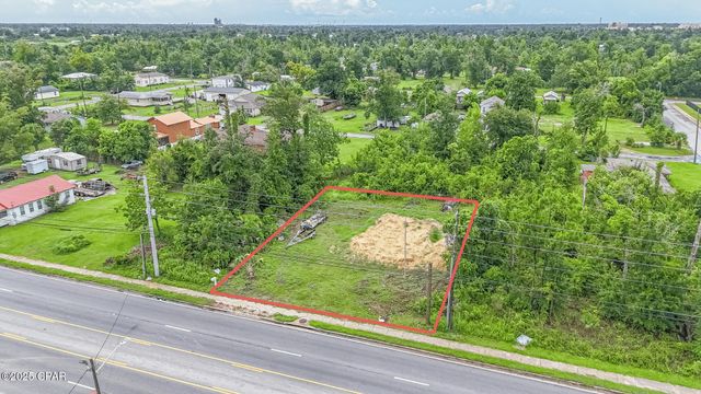 1010 E 15th Street, Panama City, FL 32401