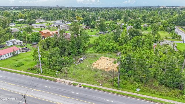 1010 E 15th Street, Panama City, FL 32401