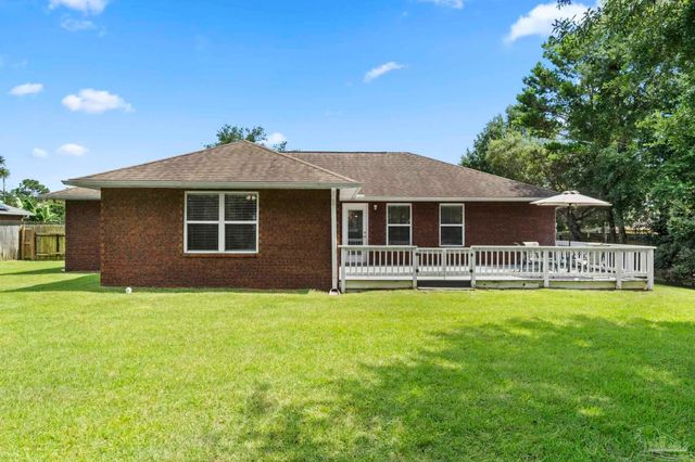 6668 Britt St, Navarre, FL 32566