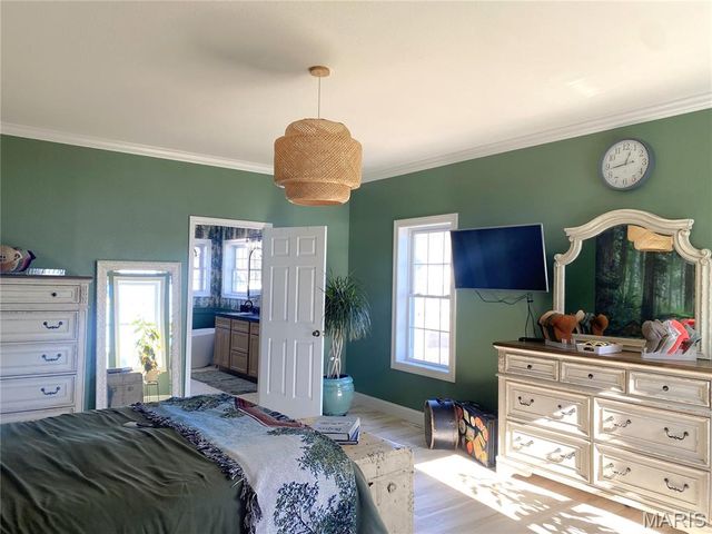 2204 Stonebrook, Dexter, MO 63841