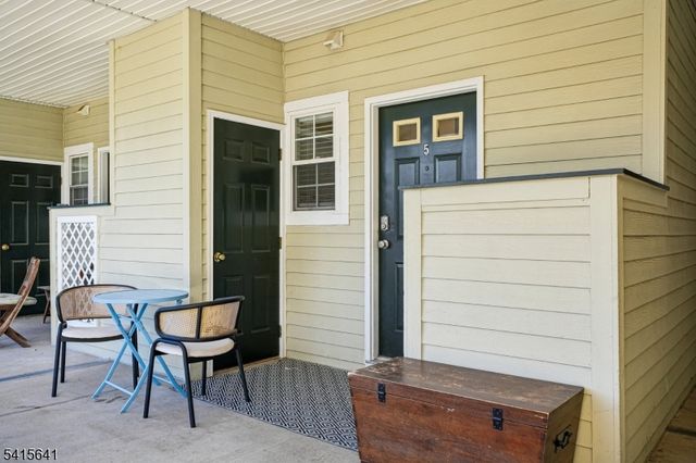 26 Church St 5, South Orange Village Twp., NJ 07079