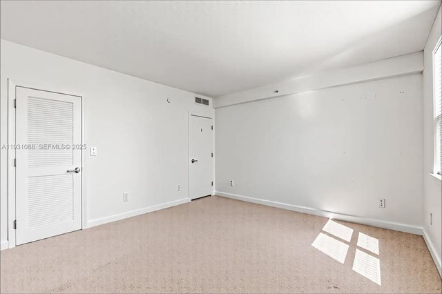 401 69th St 1001, Miami Beach, FL 33141