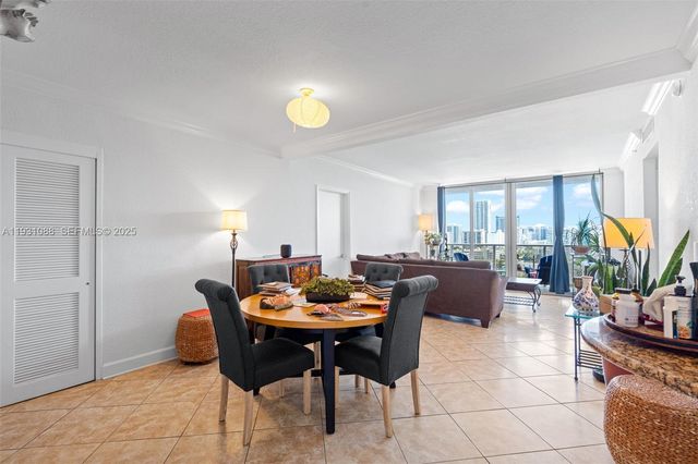 401 69th St 1001, Miami Beach, FL 33141