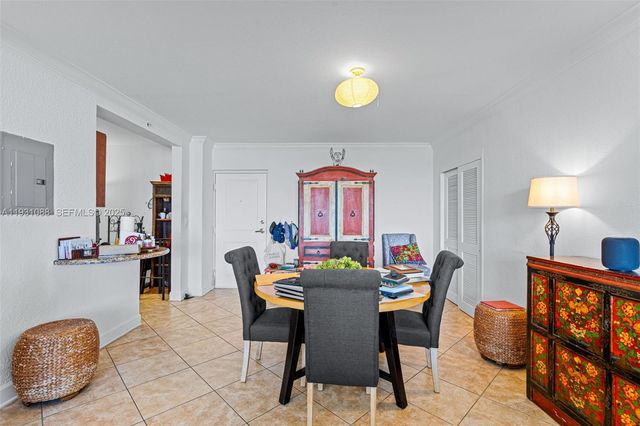 401 69th St 1001, Miami Beach, FL 33141