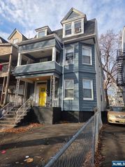 131 14th Street, East Orange, NJ 07017