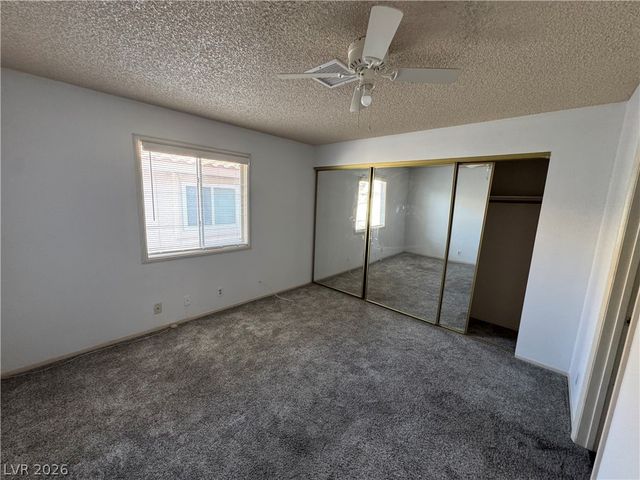 913 Sulphur Springs Lane 202, Las Vegas, NV 89128