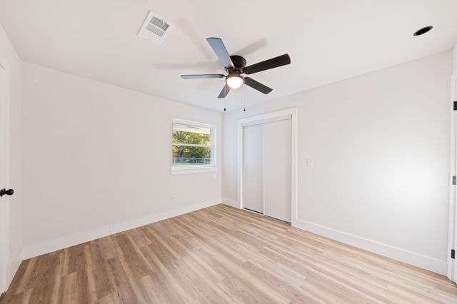 4235 Clark College Drive, Dallas, TX 75241