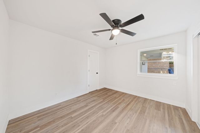 4235 Clark College Drive, Dallas, TX 75241