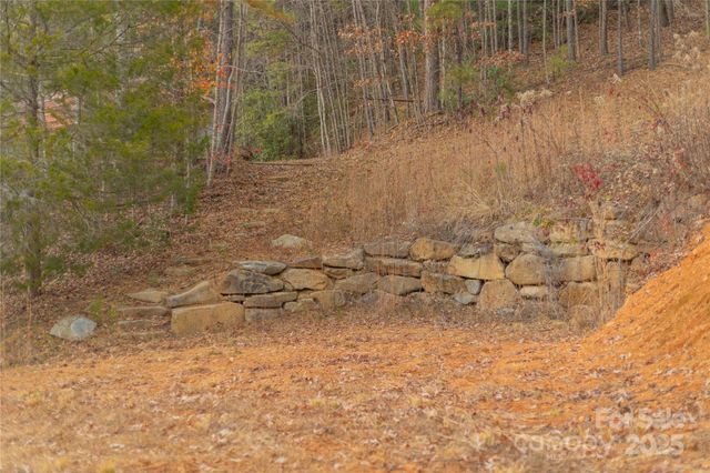 104 Robin Lane, Bryson City, NC 28713