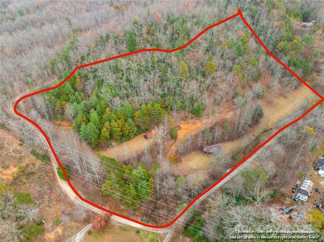 104 Robin Lane, Bryson City, NC 28713