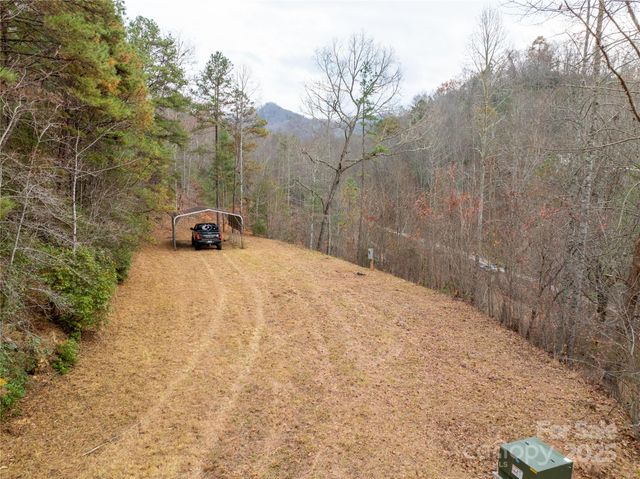 104 Robin Lane, Bryson City, NC 28713