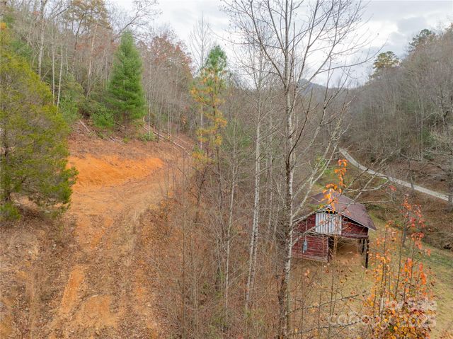 104 Robin Lane, Bryson City, NC 28713