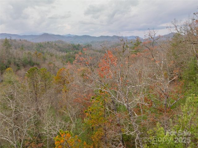 104 Robin Lane, Bryson City, NC 28713