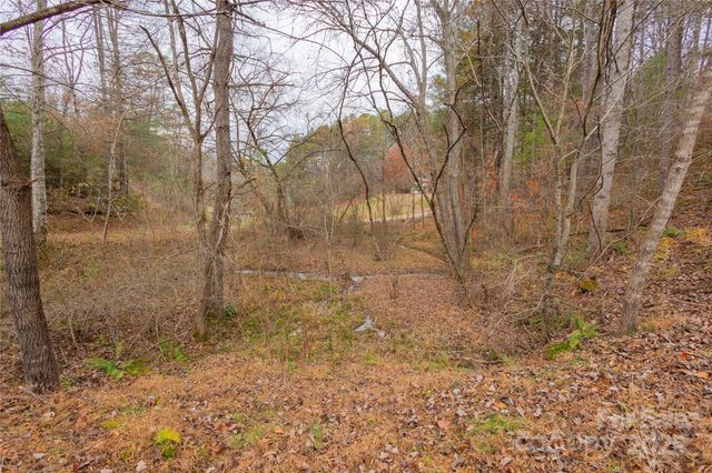 104 Robin Lane, Bryson City, NC 28713