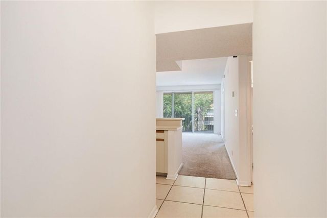 8240 NW 24th St 8240, Coral Springs, FL 33065