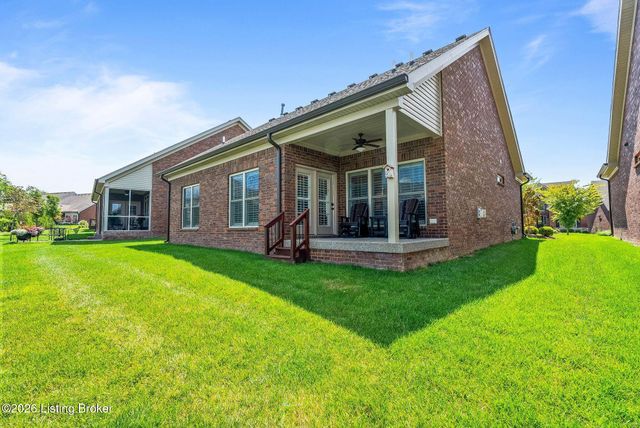 108 Pembridge Ct, Louisville, KY 40245
