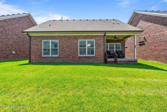108 Pembridge Ct, Louisville, KY 40245