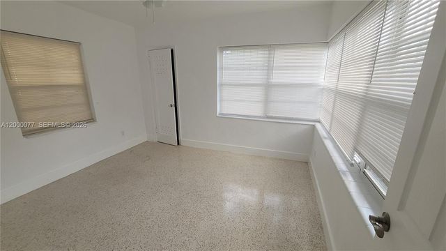 620 SW 6th Ave 1, Miami, FL 33130