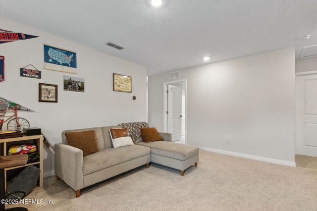 14753 CASHEW Avenue, Jacksonville, FL 32218