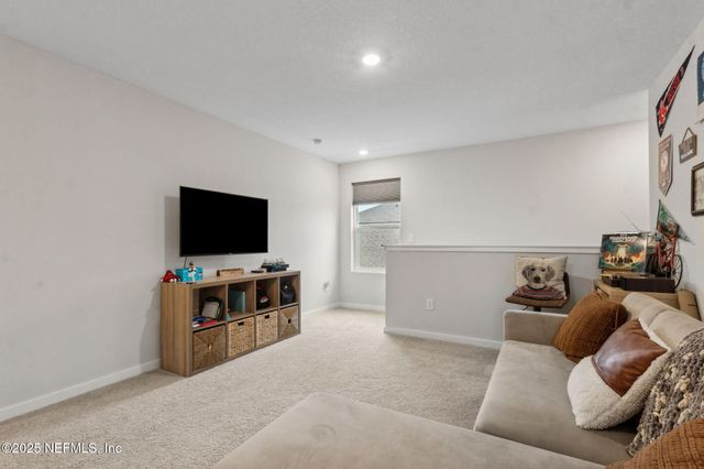 14753 CASHEW Avenue, Jacksonville, FL 32218